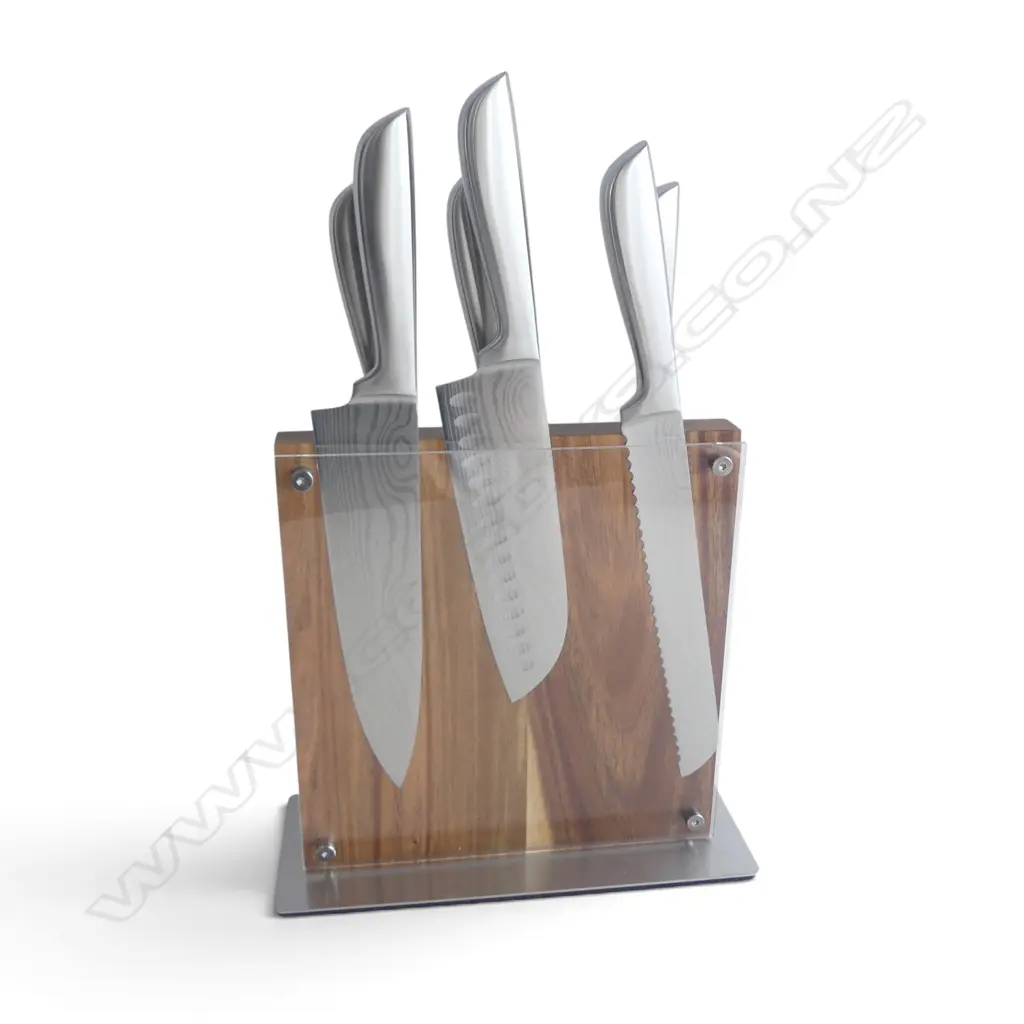 AS NEW KNIFE BLOCK SET with 6 KNIVES Japanese steel blades  Image 1++