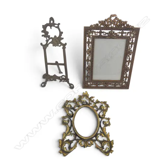 3 DECORATIVE METAL FRAMES H.295mm