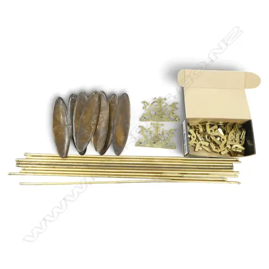 ASST. BRASS HARDWARE; STAIR RUNNERS L.795mm ETC