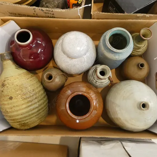 ASST NZ POTTERY INCLDS; HOCKENHULL, FREDERIKA ERNSTEN, BARRY BALL