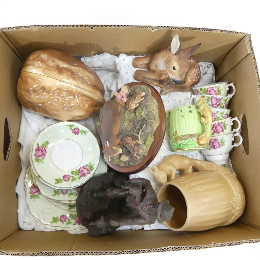 ASST. CHINA, LINENS, 3 RESIN FIGURINES Image 1++
