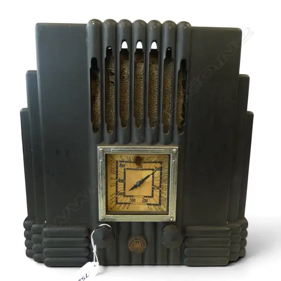 ART DECO VINTAGE AWA BAKERLITE TOWER MANTLE RADIO H280 W280MM