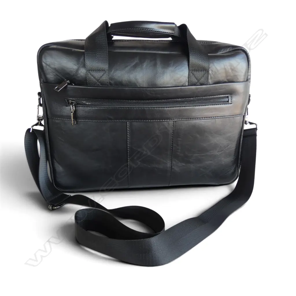 BLACK LEATHER BAG 290x400mm Image 1++