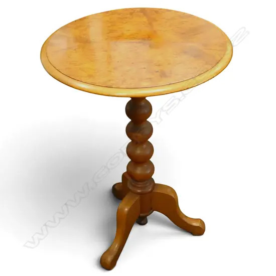 ANTIQUE ROUND NZ NATIVE WOOD WINE TABLE, H.720 Dia.520mm