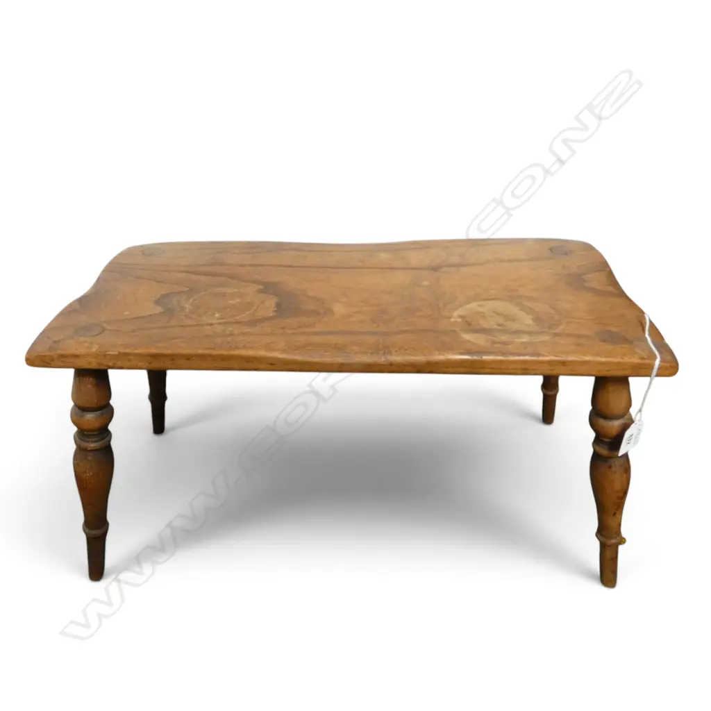 WOODEN STOOL W.580mm Image 1++