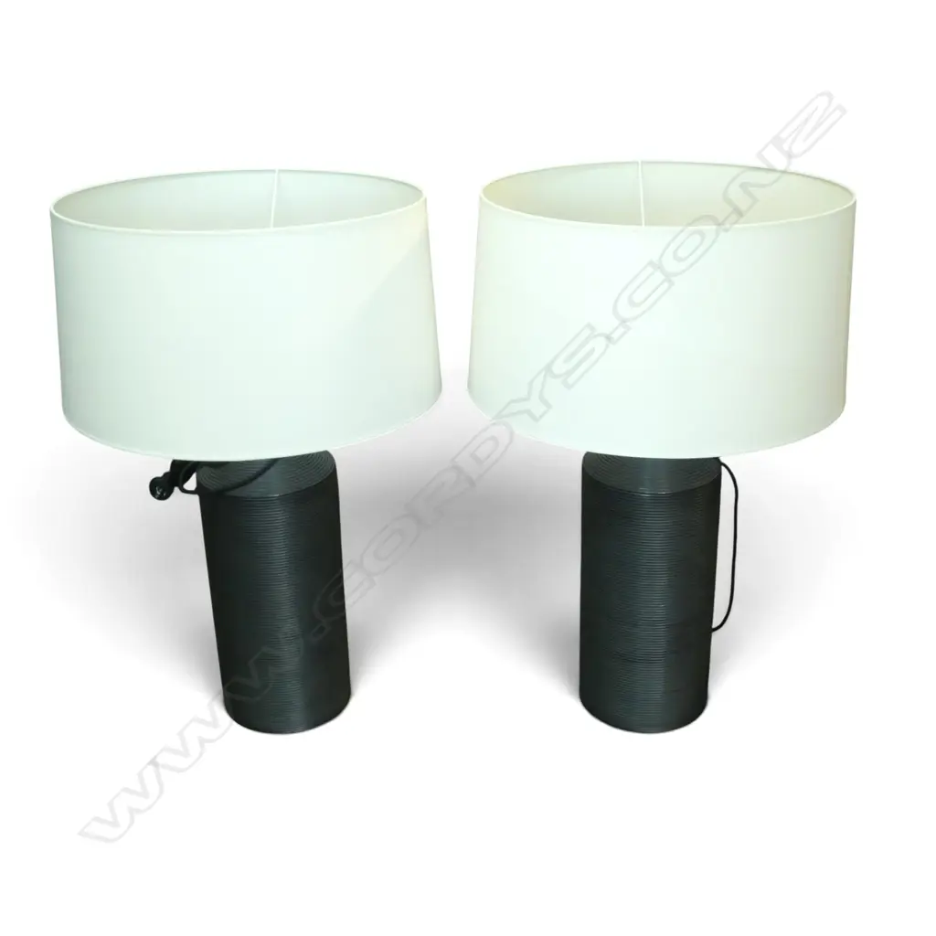 PR LG MODERN TABLE LAMPS H.910mm, 550mm dia Image 1++