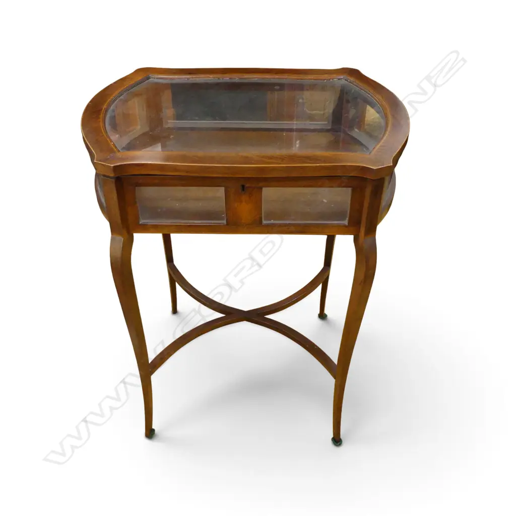 20thC INLAID TABLE VITRINE slender saber legs w. hinged top 630x460x770mm Image 1++