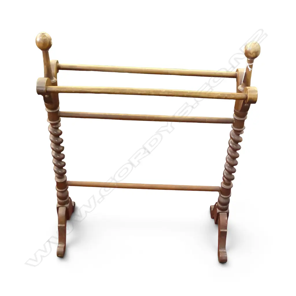 WOODEN TOWEL RAIL W.700mm Image 1++