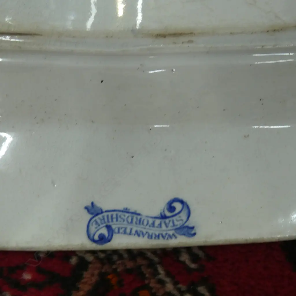 2 PCES B/W CHINA; WILLOW ASHET 310x395mm, RAISED DISH 'CHINESE MARINE / OPAQUE CHINA' 370x275x55mm 2 SMALL CHIPS Image 1++