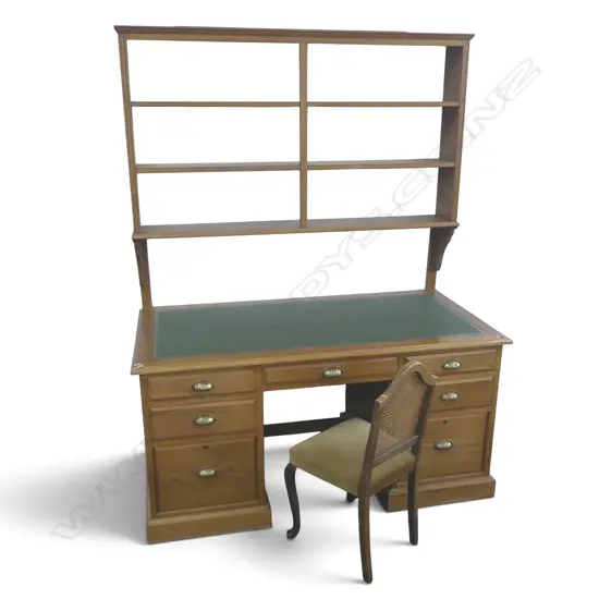 OAK DESK w. INSET LEATHER TOP & BOOKCASE BACK 1500x750x1610mm + CHAIR