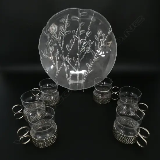 GLASS DISH 320mm dia + 6 TSAIKKA GLASSES