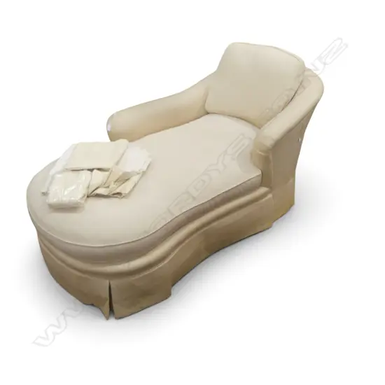 CHAISE LOUNGE BY JESSICA CHARLES FURNITURE HIGH POINT NORTH CAROLINA 750x1500x800mm
