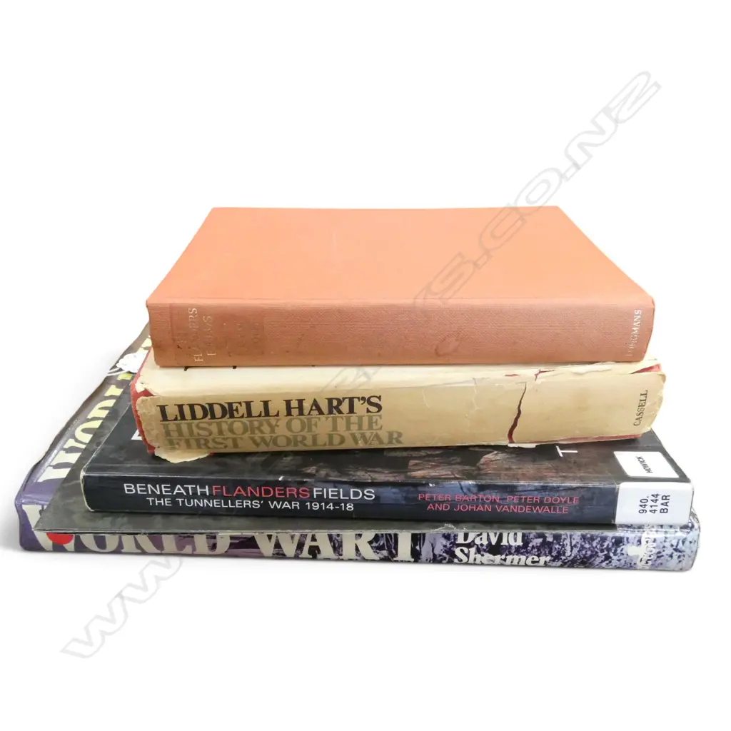 4 WWI REFERENCE BOOKS Image 1++