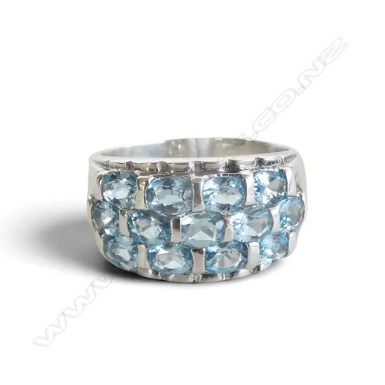 SILVER & BLUE TOPAZ CLUSTER RING, SIZE P