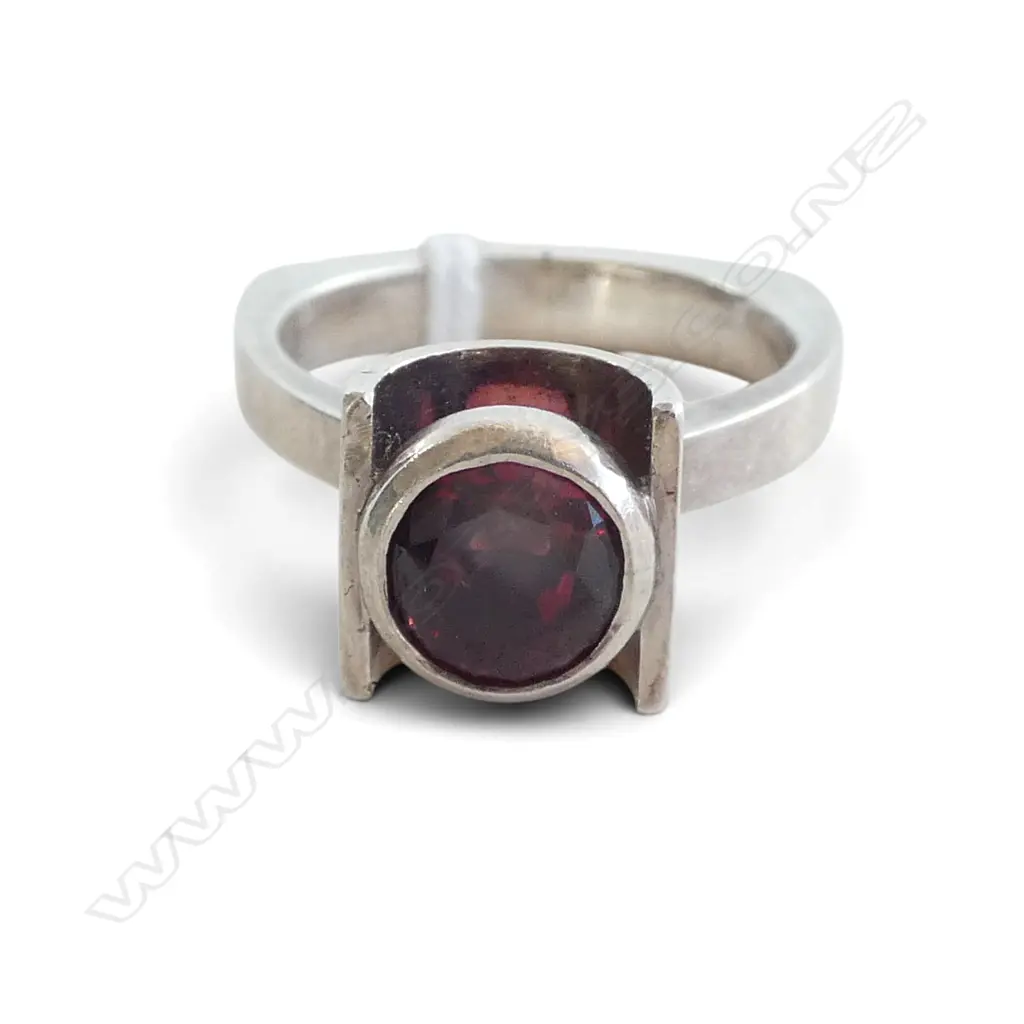 NZ made 1970's designer ring set with fancy red garnet, Purchased in Parnell Image 1++
