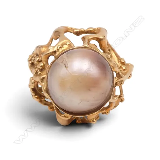 18ct YELLOW GOLD & MABE PEARL faulted DESIGNER RING 12.06gms SIZE N