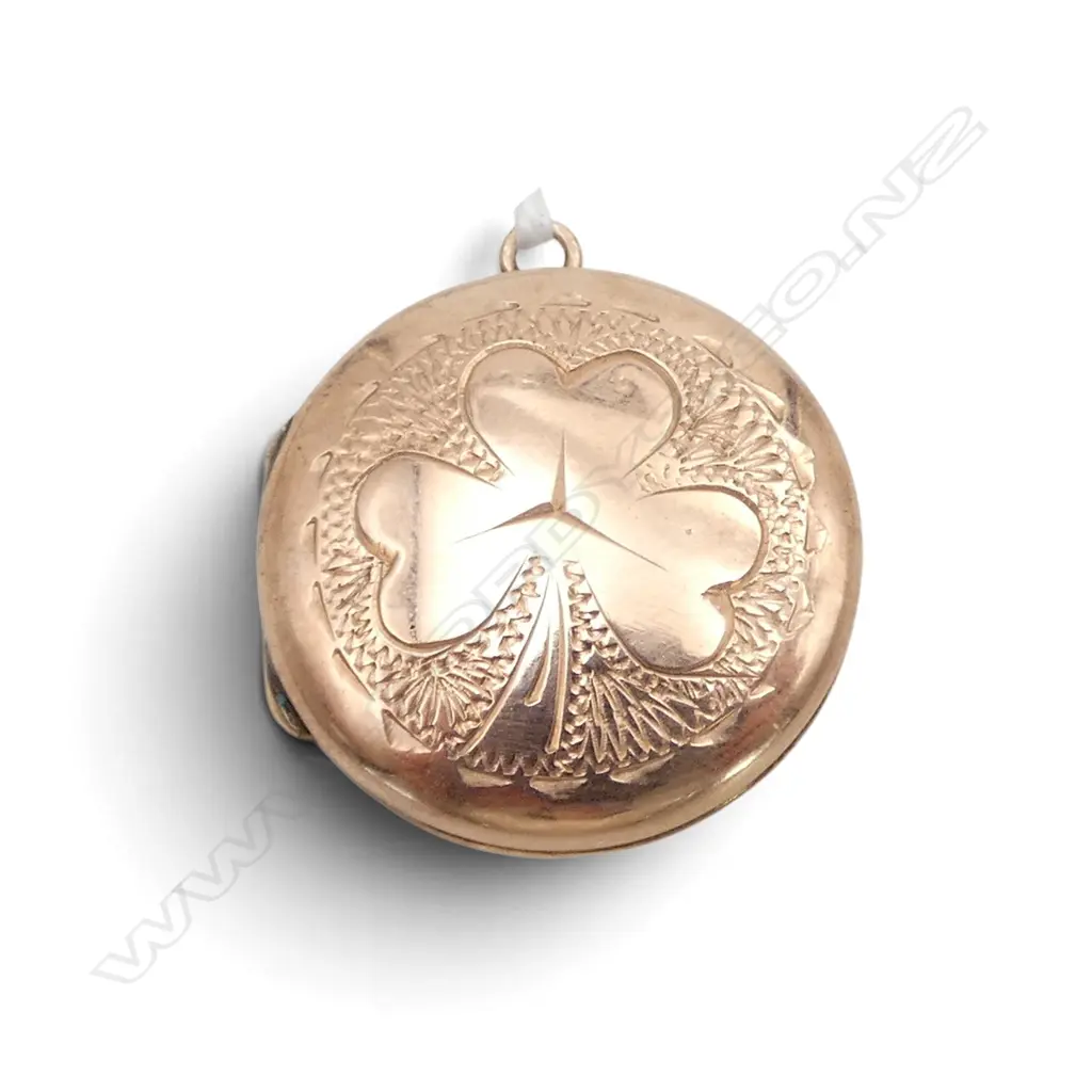 9ct 3 LEAF CLOVER LOCKET unfitted 6.16gms Image 1++