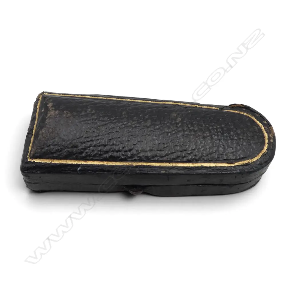 9CT ROSE GOLD AND AMBER STYLE CIGAR HOLDER IN CASE Image 1++