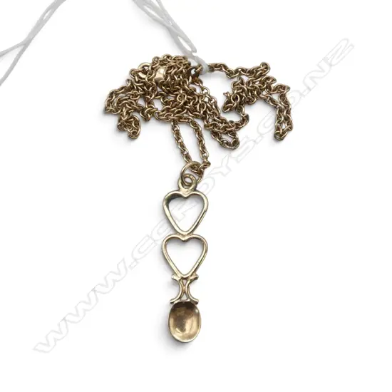 9ct YELLOW GOLD NECK CHAIN (10ct clasp) with 9ct dble heart Welsh Love spoon pendant. 9.6gms 