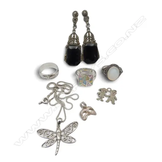 ASST VINTAGE SILVER JEWELLERY: Lge onyx & marcasite earrings + 3 rings + dragonfly pendant necklace