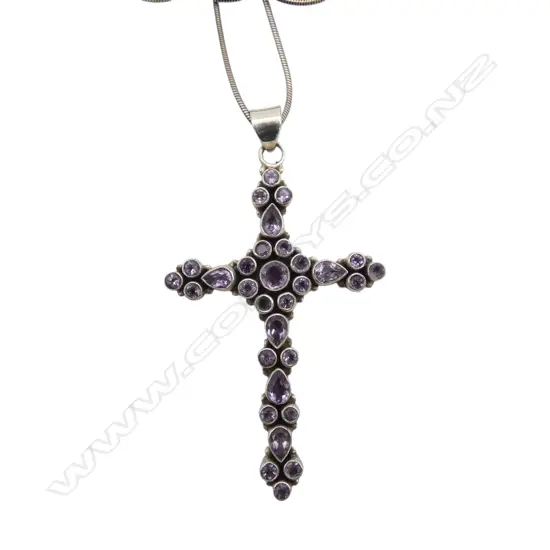 S/SILVER AMYTHIST INCRUSTED CRUCIFIX OB S/SILVER CHAIN 17.6GMS