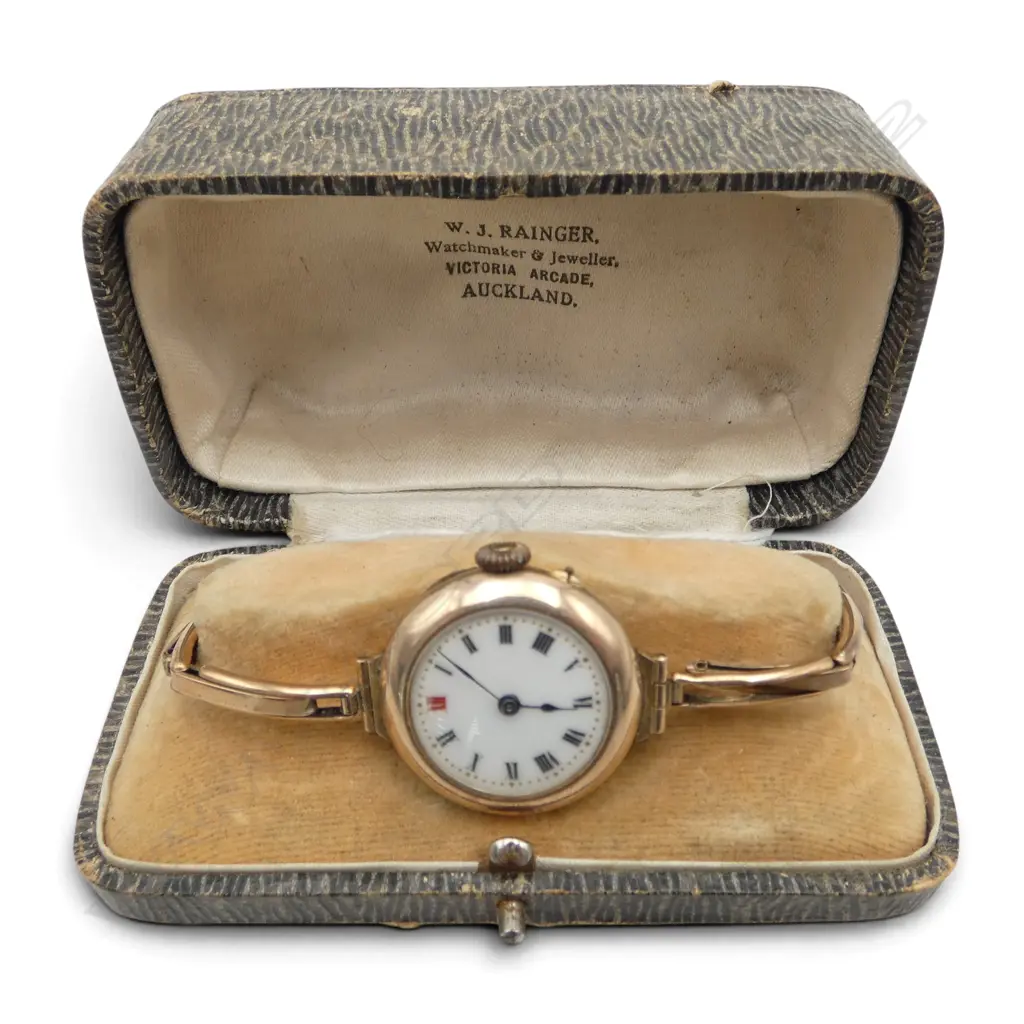 1920's 9ct rose gold ladies wristwatch. 9ct case & strap. Not running. 19gms Image 1++