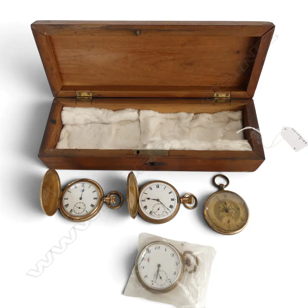 4 ROLLED GOLD ANTIQUE POCKET WATCHES SOME FAULTS IN WOOD BOX  Image 1++