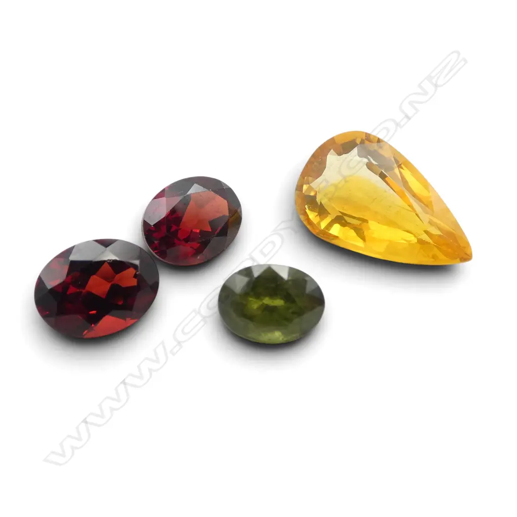 LOOSE GEM STONES; PEAR CUT CITRINE, 2 OVAL GARNETS & OVAL CUT GRN SAPPHIRE Image 1++