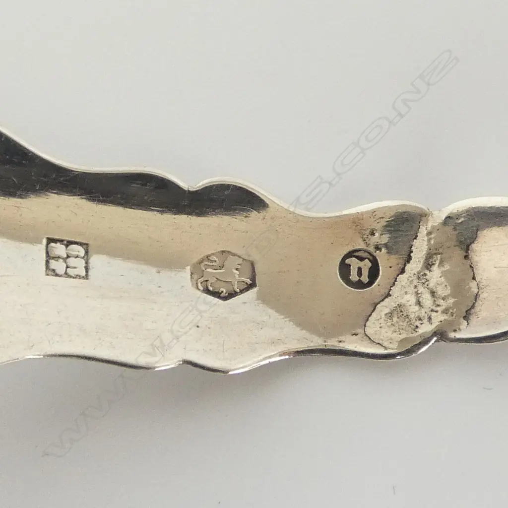 3 PCES CONTINENTAL SILVER; COIN CLIP IN 800 MOUNT, SPOON (REPAIR), PAGE MARKER 41gms Image 1++