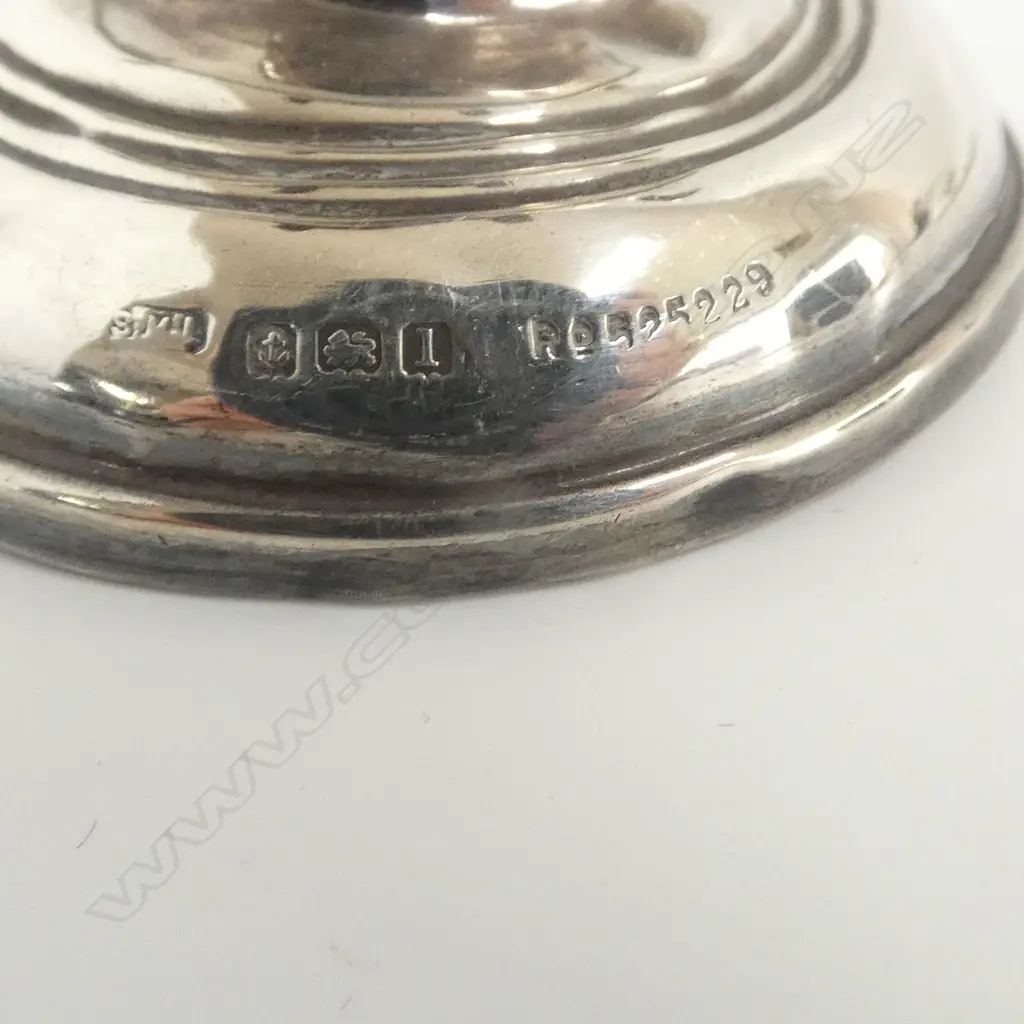 4 PCES STG SILVER; THIMBLE, THISTLE CARD HOLDER, PAGE MARKER, CARD GAME SPINNER Image 1++