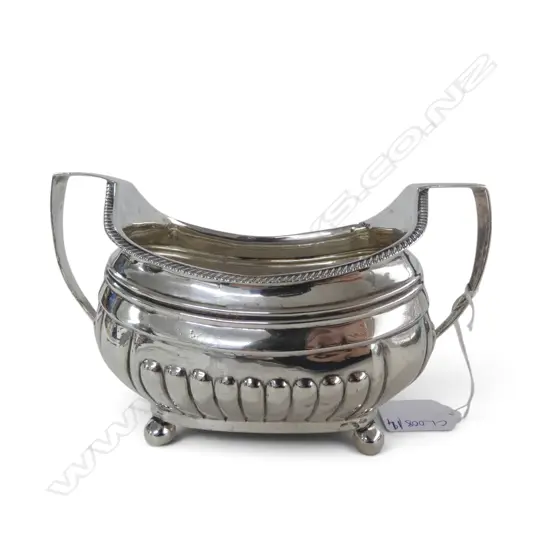 GEORGIAN STG SILVER SUGAR BOWL, MARKS WORN, 270gms