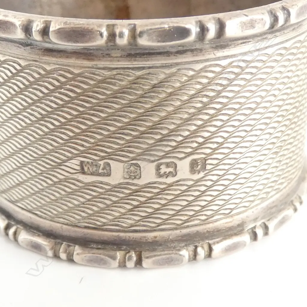 3 STG SILVER NAPKIN RINGS, 95gms Image 1++