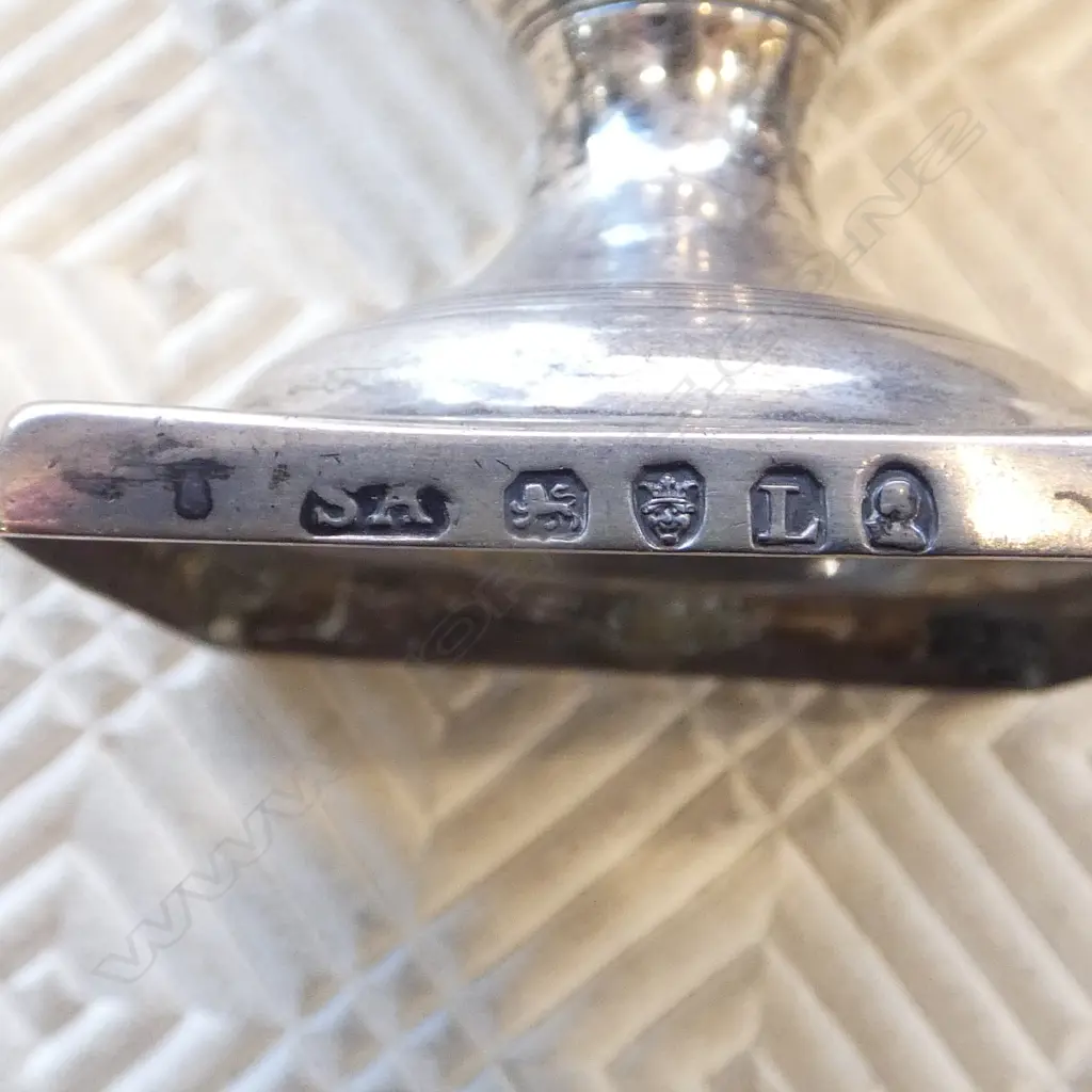 STG SILVER SIFTER, LONDON 1806 98gms Image 1++