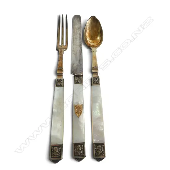 3 PCE CONTINENTAL testing 93% SILVER CUTLERY SET w. MOP handle 133gms TW