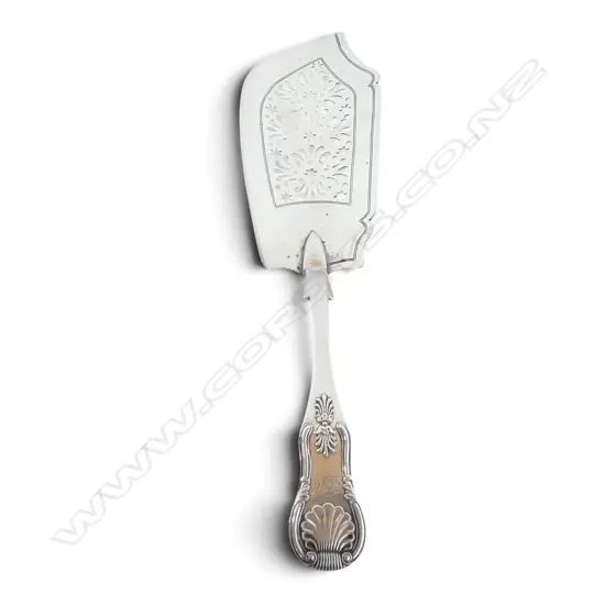 VICTORIAN STG SILVER KINGS PATTERN FISH SLICE, CHESTER 1846, 165gms