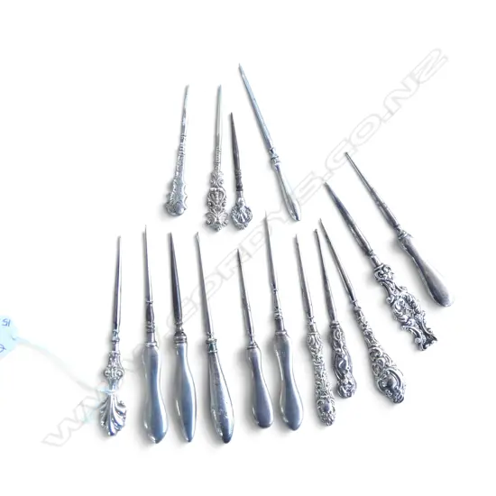 15 ASST. STG SILVER SEWING STILETTOS