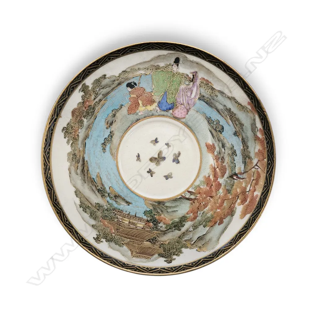 3 HAND-PAINTED JAPANESE SATSUMA SAUCERS 140mm Dia. Image 1++