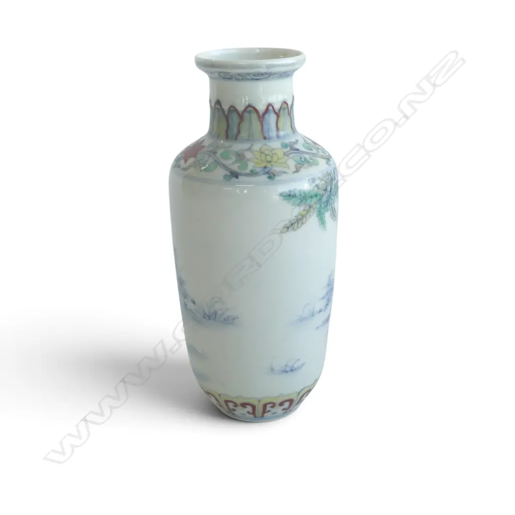 CHINESE PORCELAIN VASE, H.200mm, mark to base  Image 1++