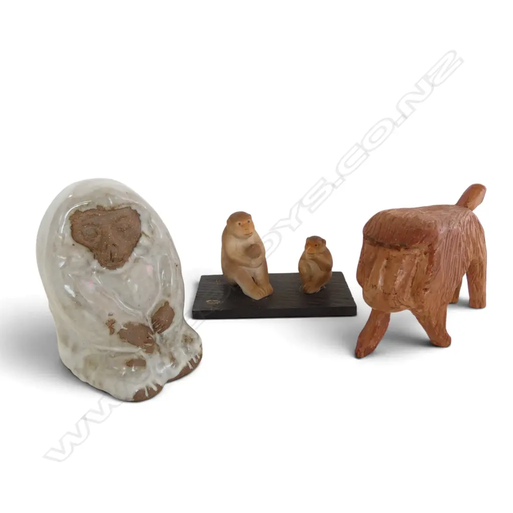 VINTAGE CERAMIC MONKEYS CERAMIC & WOOD, H.55-90mm Image 1++