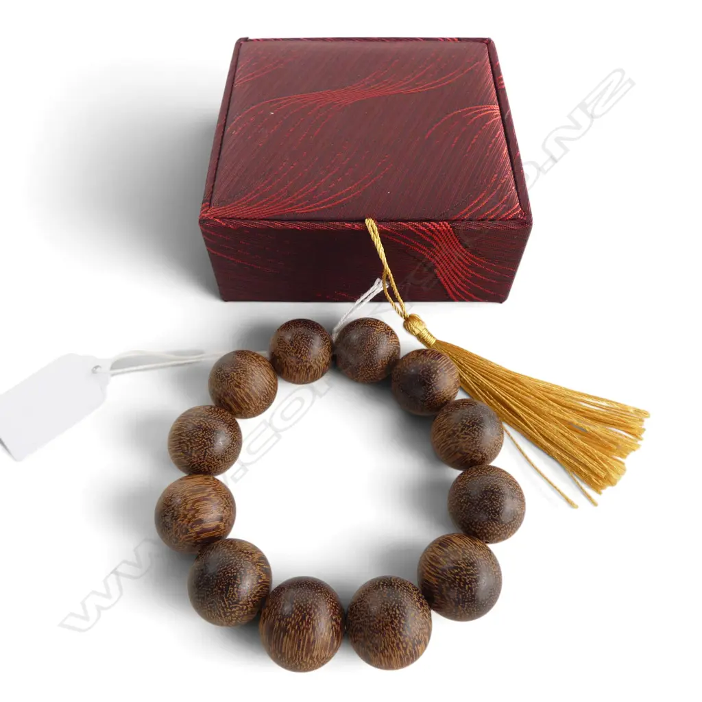 CHINESE AGARWOOD BEAD BRACELET Image 1++
