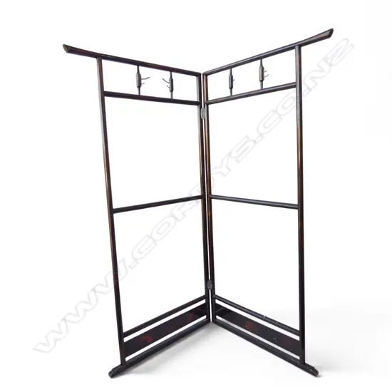 KIMONO STAND H.1520mm