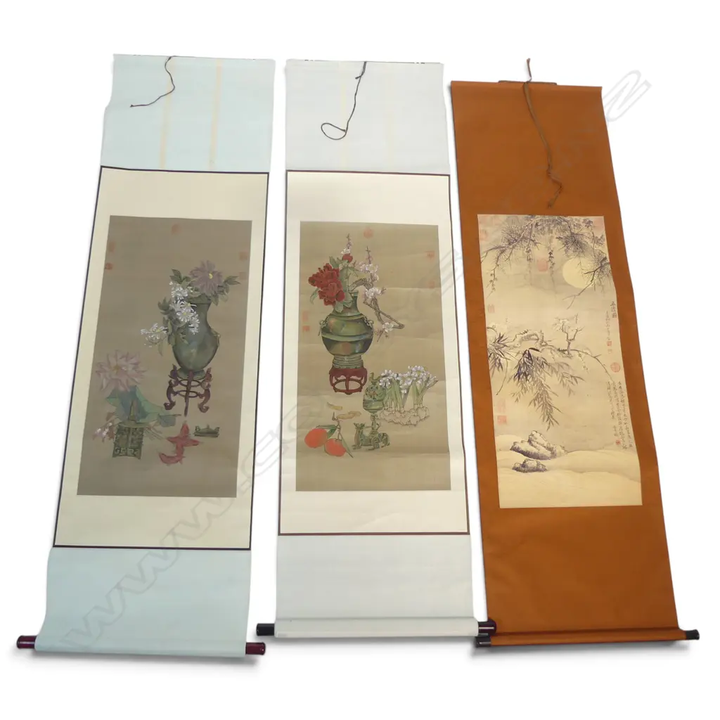 3 CHINESE SCROLLS  Image 1++