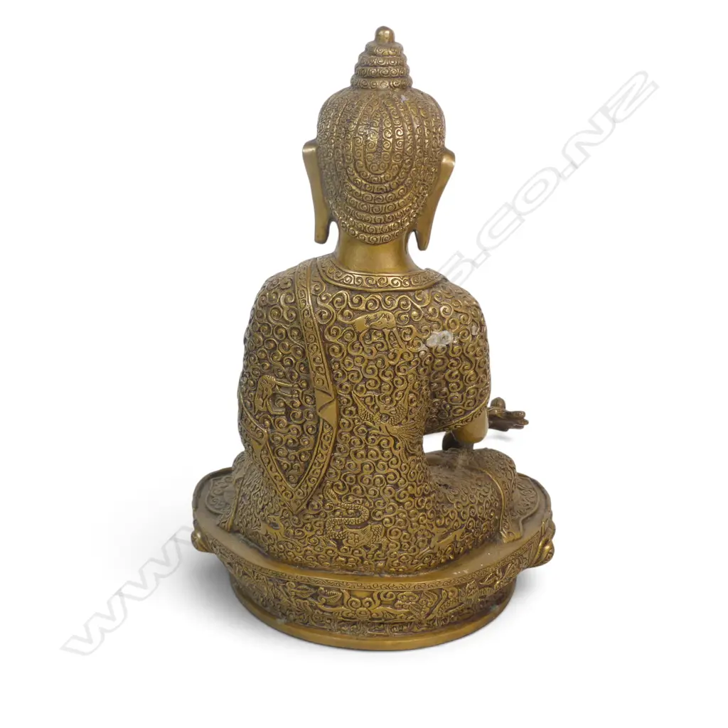 SINO-TIBETAN BRASS SCULPTURE OF BUDDHA HOLDING A HEALING NECTAR VASE AND MYROBALAN PLANT BRANCH. 300 X230MM Image 1++