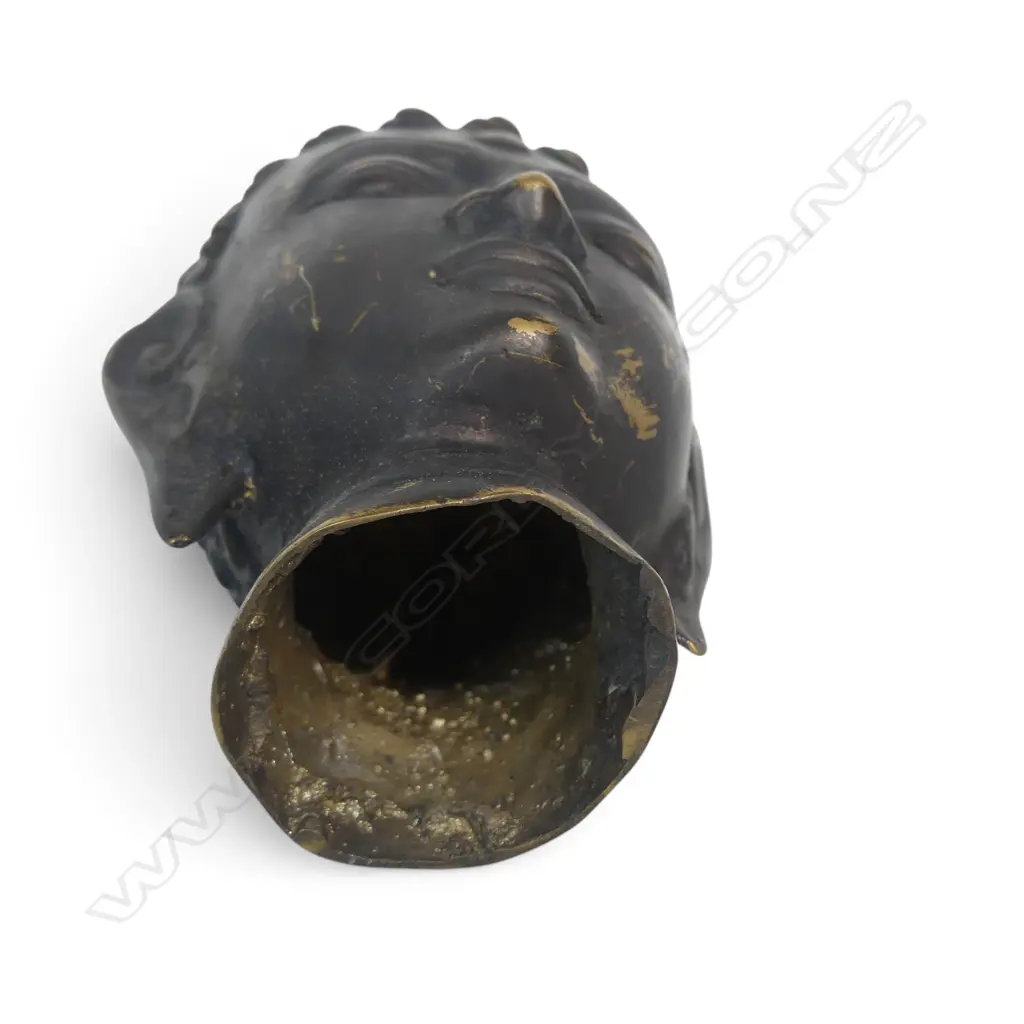 SOUTHEAST ASIAN BRONZED BUDDHA HEAD WITH TRADITIONAL CURLED HAIR DETAILS, DARK PATINA WITH GOLDEN HIGHLIGHTS, 100 X 35MM Image 1++