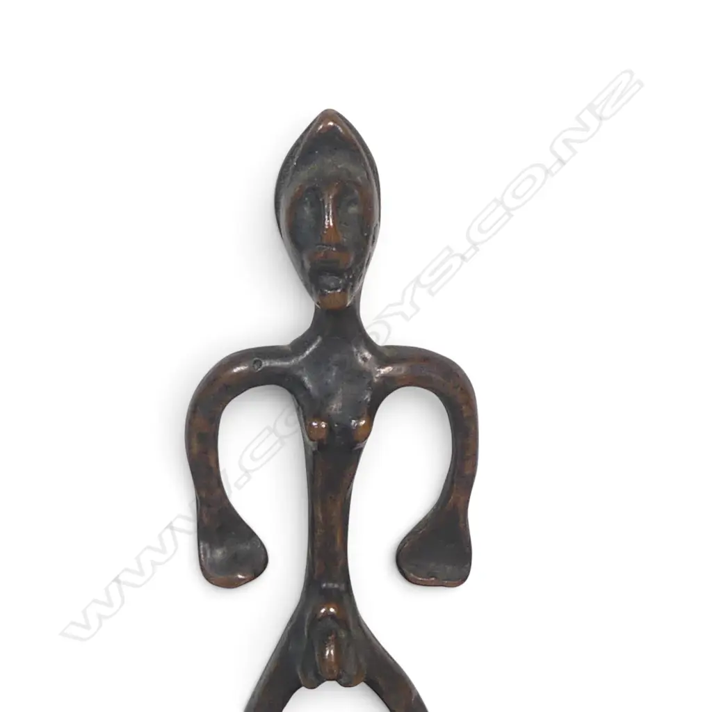 WEST AFRICAN CAST BRONZE PATINATED FIGURINE, PROVENANCE "GRANT KING WAITAKERE RANGE AUCKLAND". H.120MM Image 1++