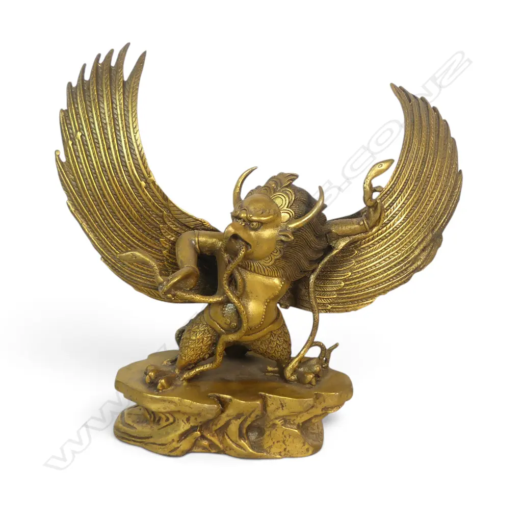 BRASS MYTHICAL DIVINE BIRD CREATURE GARUDA SUBDUING A SERPENT,DETAILED FEATHER WORK ON WINGS. H.250MM L.280MM Image 1++
