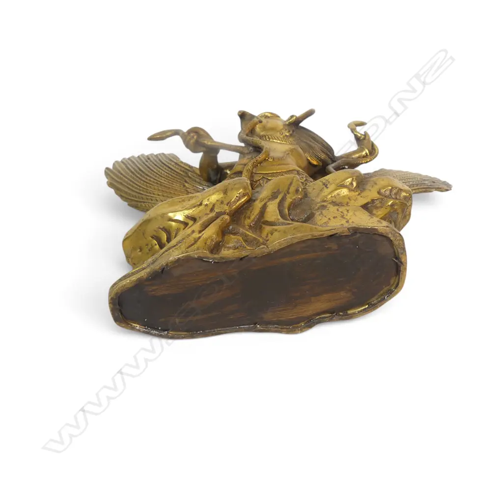 BRASS MYTHICAL DIVINE BIRD CREATURE GARUDA SUBDUING A SERPENT,DETAILED FEATHER WORK ON WINGS. H.250MM L.280MM Image 1++
