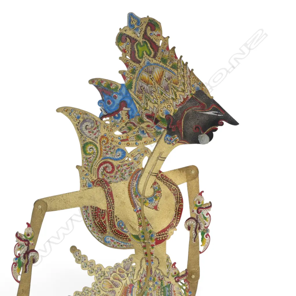 INDONESIAN WAYANG KULIT TRADITIONAL SHADOW PUPPET OF KRISHNA, HORN RODS & WATER BUFFALO HIDE,H.700MM Image 1++