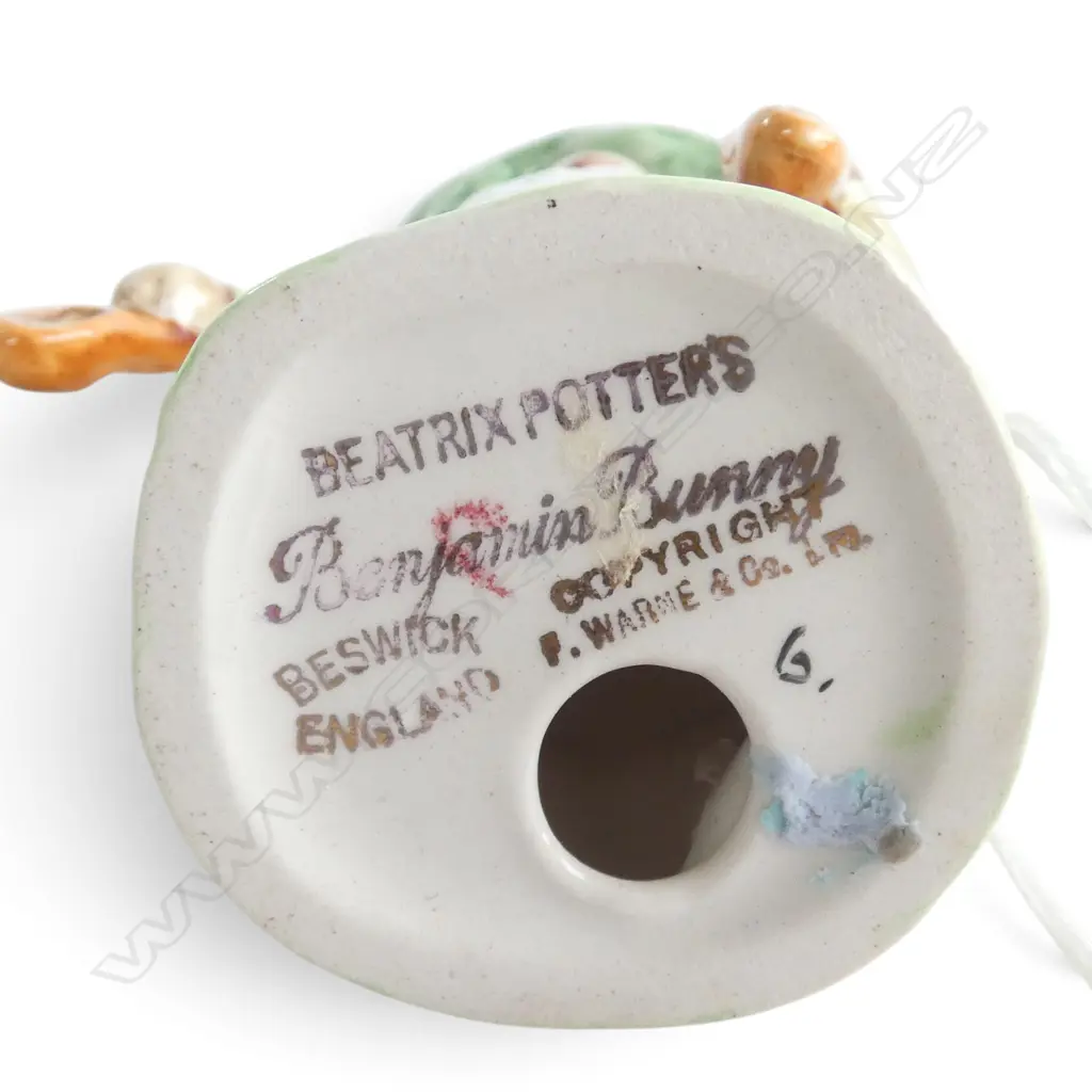 BESWICK BEATRIX POTTER 'BENJAMIN BUNNY', Gold backstamp (1955-1972) H.100mm Image 1++