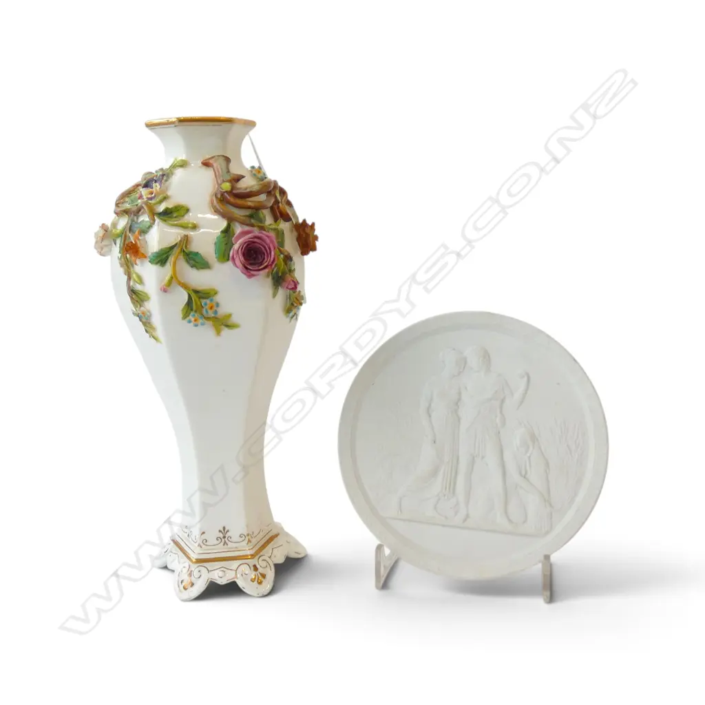 CHINA FLORAL VASE gilding wearing off & ROYAL COPENHAGEN CLASSICAL WALL HANGING  Image 1++
